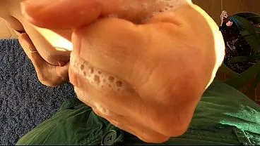 TRYING TO FIT A HUGE COCK DOWN MY THROAT BONUS GOT FED CUM