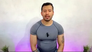 El Esposo Haitiano dotado de mi prima me rompe el culo en la fiesta de noche buena! Relato sexual