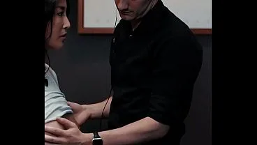 Frozen Sex Star Emiri Momota — Extreme Blowjob