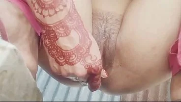 Bangladeshi Village Girl’s Naughty Secret