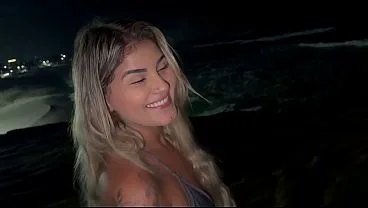 Married Woman at Beach Fucked on Camera