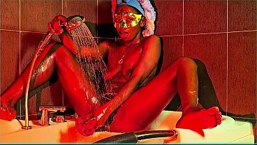 Dirty Girl Cum Bath Squirting