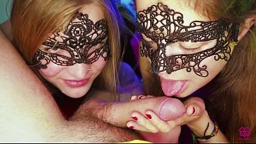 Paradise Double Blowjob Bliss
