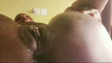 Juicy Clit Sucking Shaking Orgasm Closeup