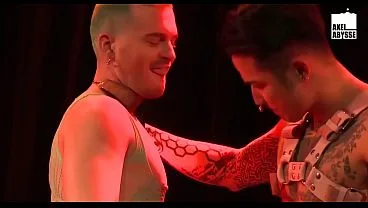 Live Fisting: Axel Abysse & Yoshi Kawasaki