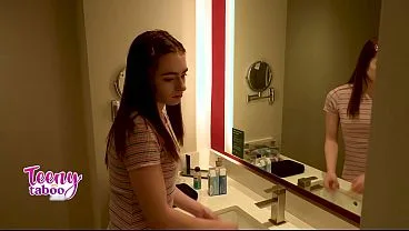 Petite Reese Robbins Gets Creampied
