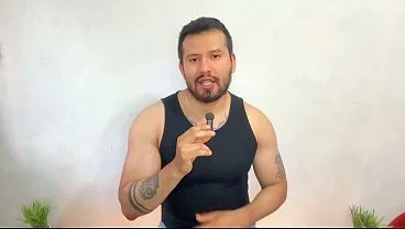 Daddy del uber dotado preña a pasivo maduro en un terreno solitario! Relato sexual